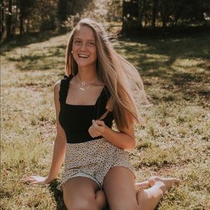 Meet your Posher, Caleigh